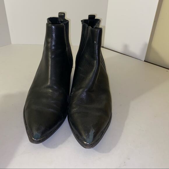 MARC FISHER pull on booties 8.5 - Picture 5 of 7